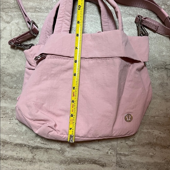 lululemon athletica Light Pink small tote bag - Picture 6 of 6